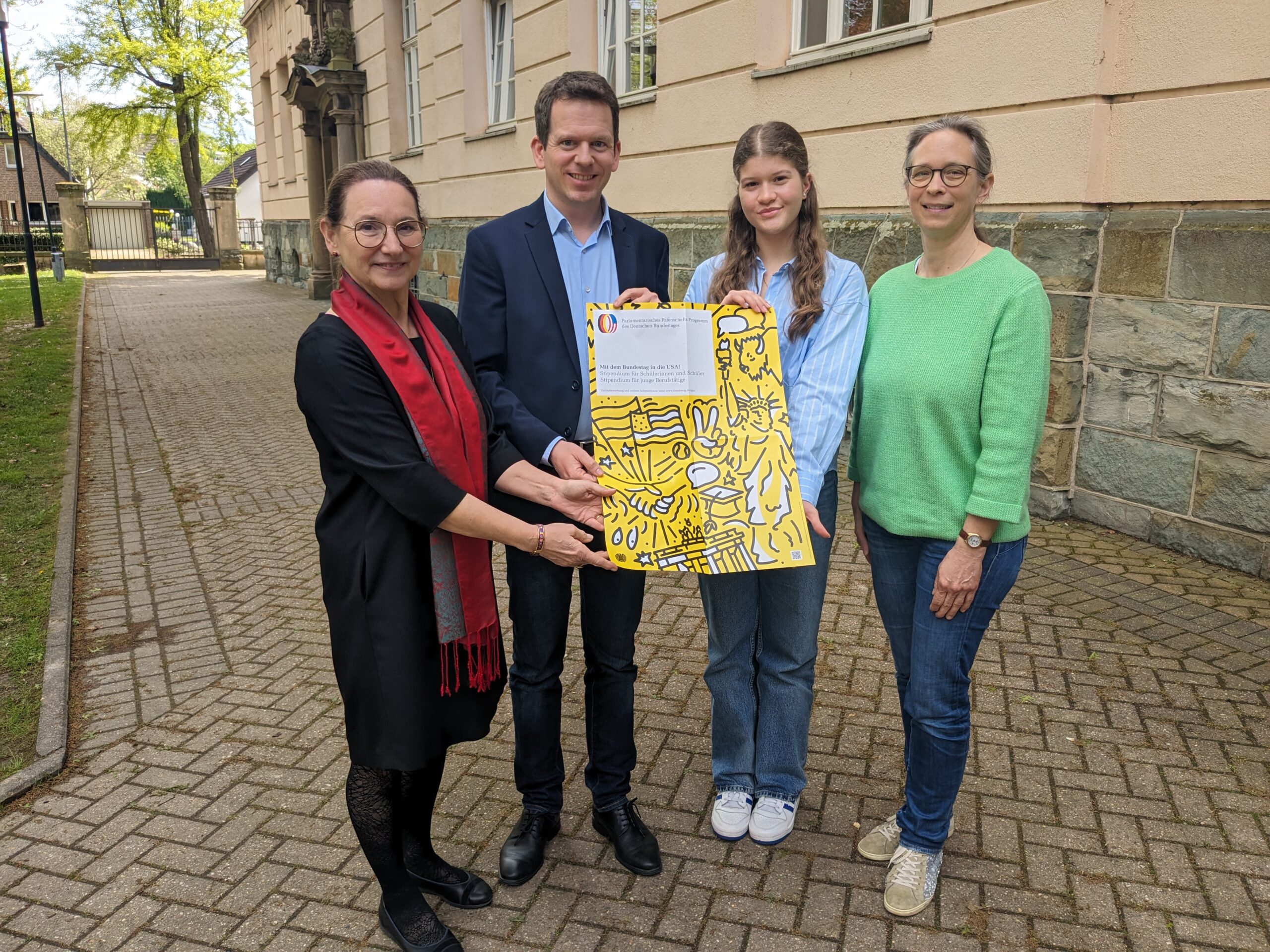 Sarah Emilia Hoffmann aus Kempen ist neue Junior-Botschafterin in den USA
